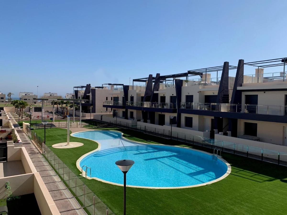 Higuericas 411 - Planta Baja - Vista Piscina - Cerca Playa Appartement Pilar de la Horadada Buitenkant foto