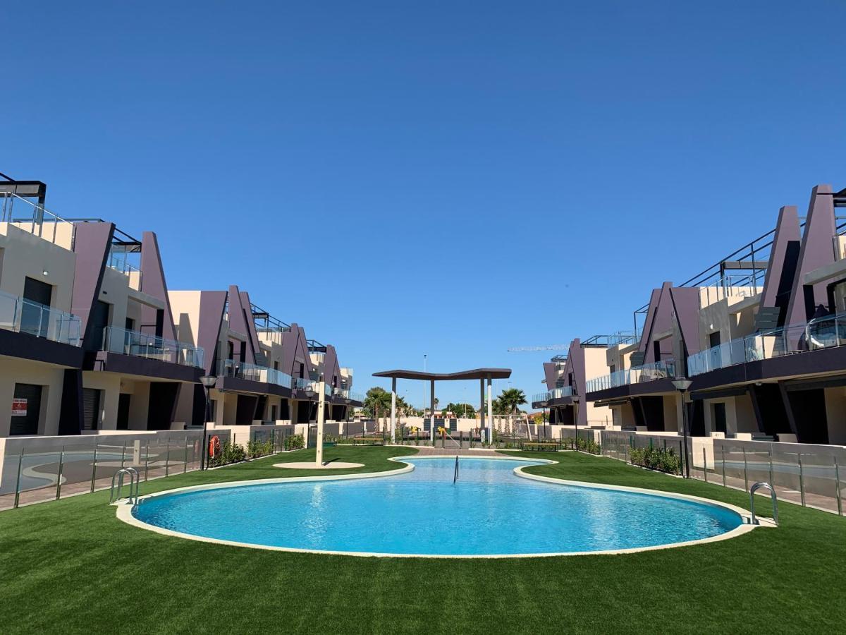 Higuericas 411 - Planta Baja - Vista Piscina - Cerca Playa Appartement Pilar de la Horadada Buitenkant foto